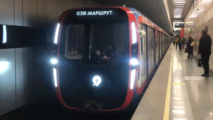 81-775/776/777 Дейна (Москва 2020) На станции Мичуринский проспект